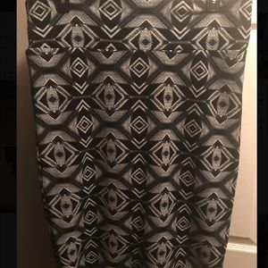 NWOT 3XL Lularoe Cassie skirt
